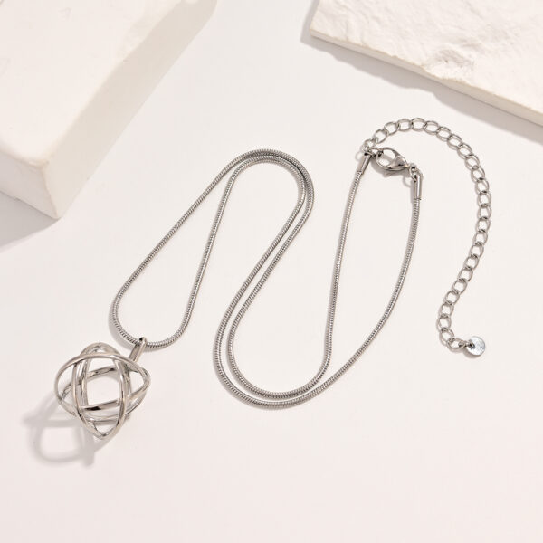 Ciondolo Genese - immagine 3